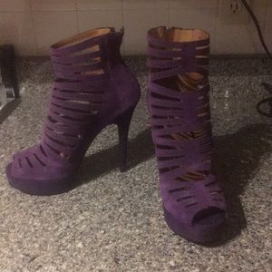 Colin Stuart heels size 9